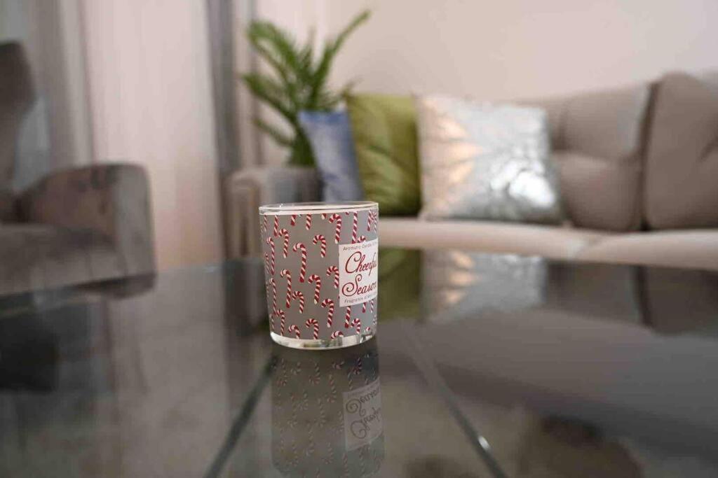 Brand New Furniture . Close To Dubai Mall. Exteriér fotografie