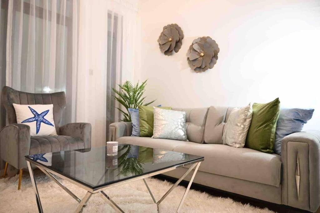 Brand New Furniture . Close To Dubai Mall. Exteriér fotografie