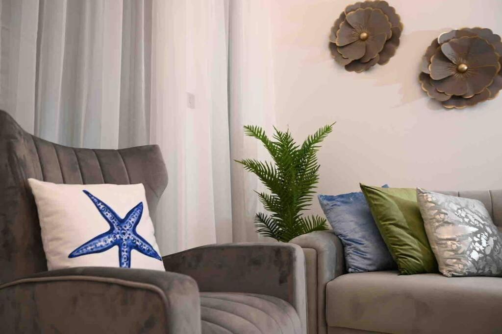 Brand New Furniture . Close To Dubai Mall. Exteriér fotografie